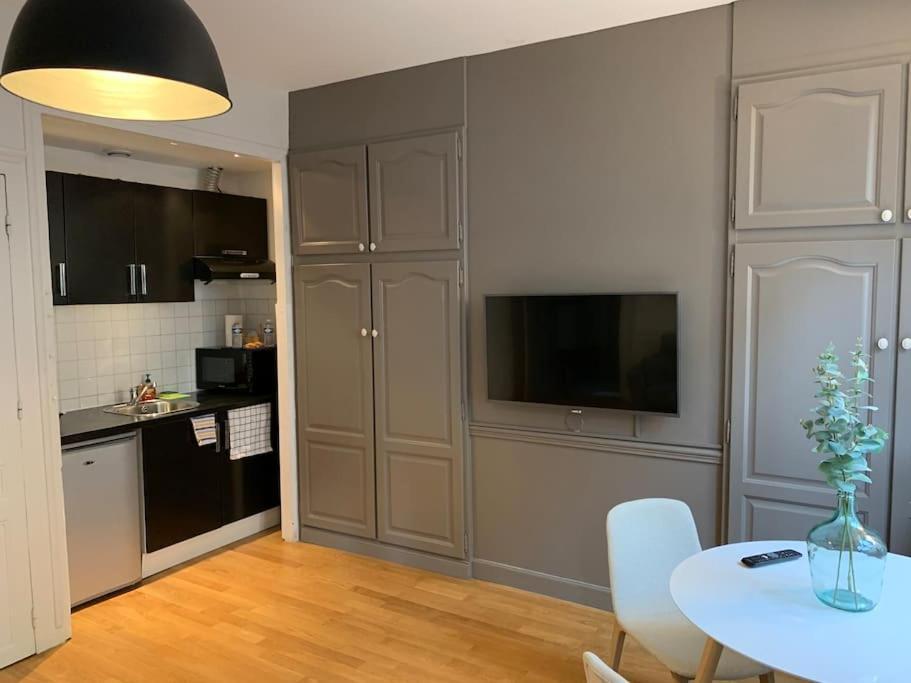 Apppartement Des Sacres De Reims Apartment Exterior photo